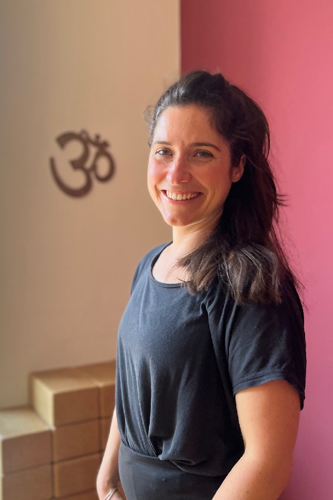 Lea, Yogalehrerin bei Niyama Yoga Basel