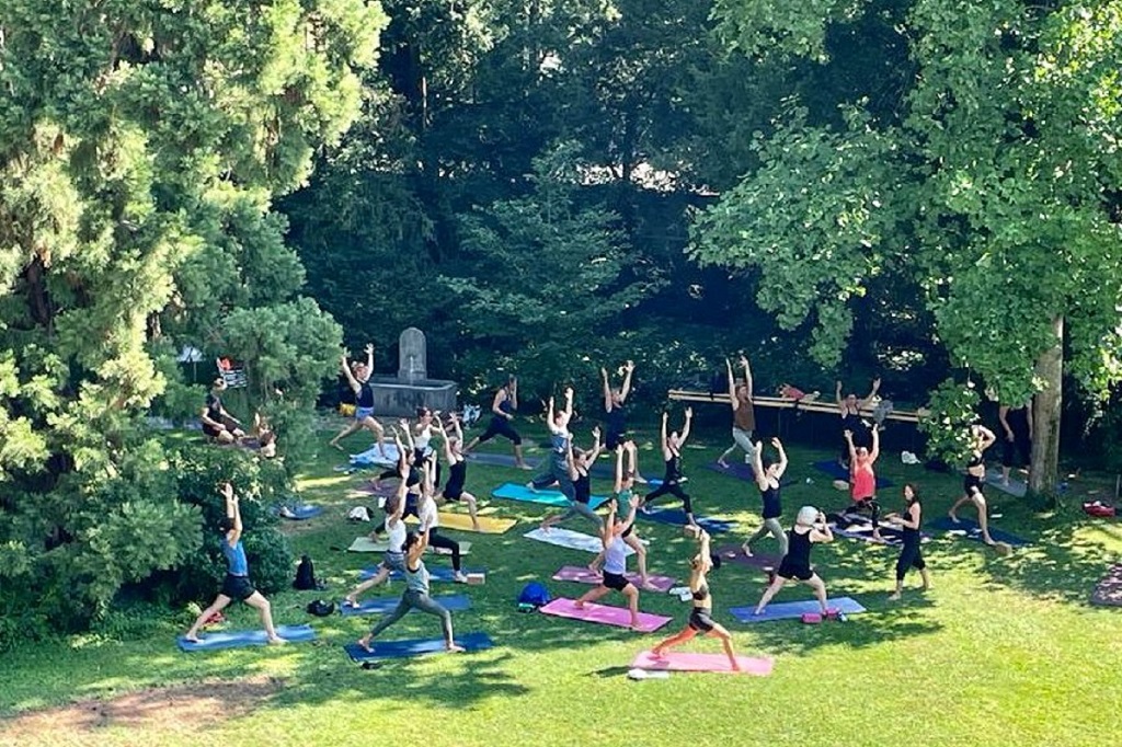 Outdoor Yoga in Basel